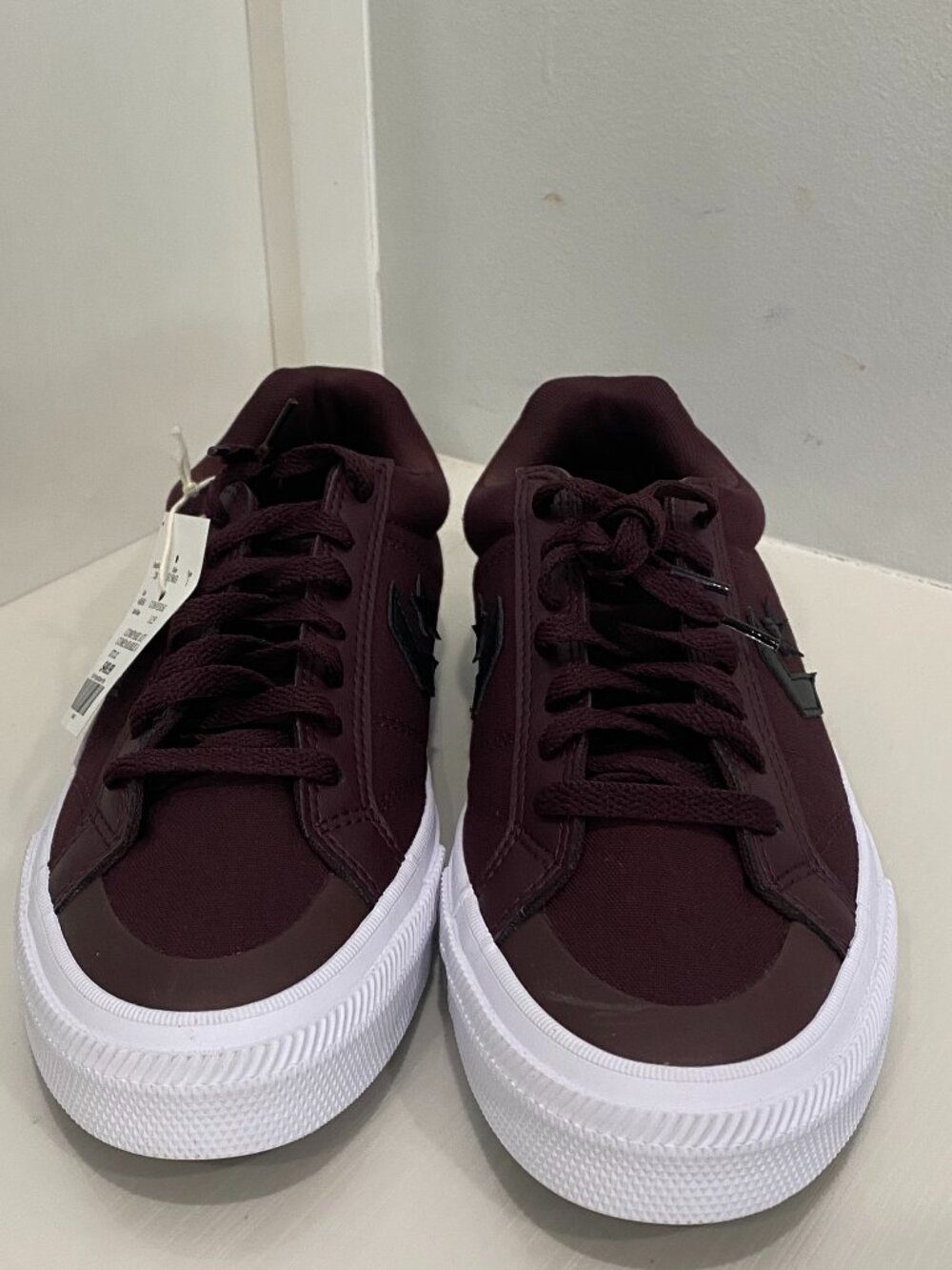 Converse Low-Top Sneakers - Brand New/Never Worn Size 10.5
